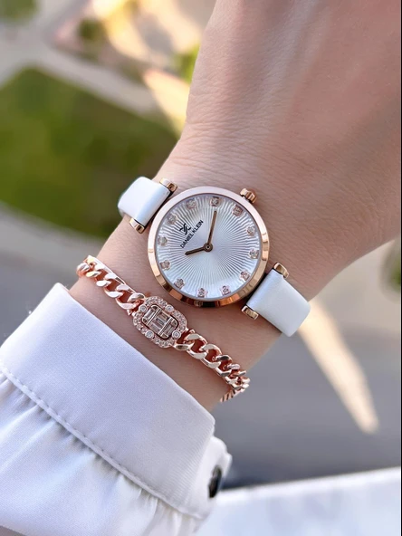 Daniel Klein Retro Vintage Seri Deri Kordon Suya Dayanıklı Kadın Kol Saati+Bileklik BDK.13919.6 - Resim 2