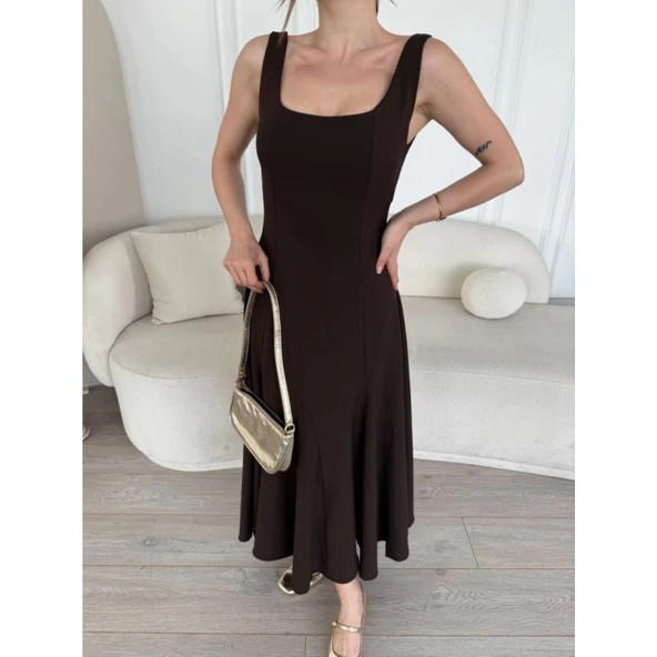 Lucky Life Kadın Sırt Dekolteli Lucky Life Kadın Kolsuz  Uzun Elbise - Kahverengi - Resim 2