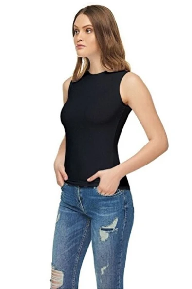 Ece Kolsuz Bisiklet Yaka Body
