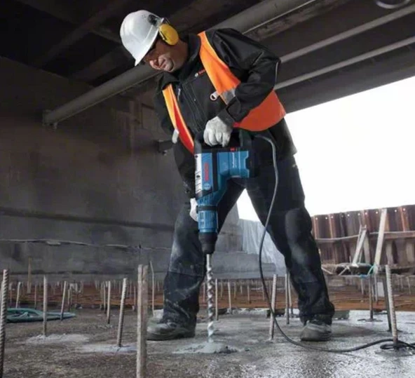 BOSCH GBH 8-45 DV SDS-Max Kırıcı Delici - 4