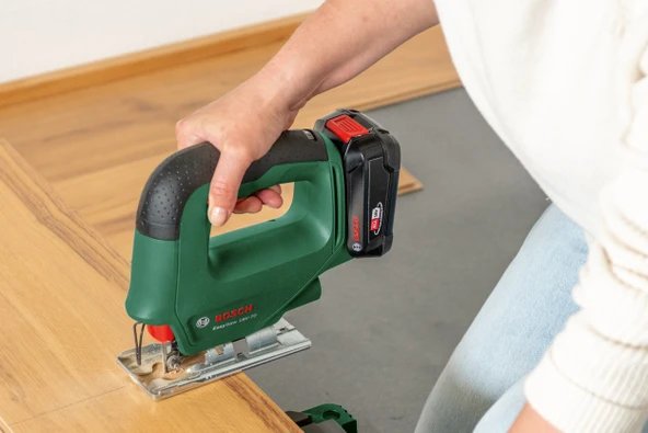 BOSCH EasySaw 18V-70 Akülü Dekupaj Testere (Akü ve Şarj Aleti Hariç) - 11