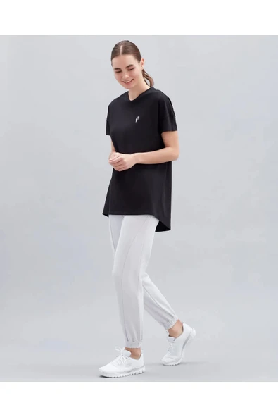 Skechers S221482-001 W Performance Tops Crew Neck Kadın Spor Tişört - Resim 4