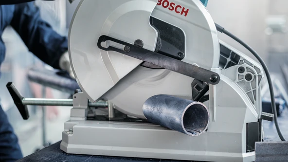 BOSCH PRO Steel 305X2.2x25.4 mm 60 Diş Elmas Uçlu Metal Kesme Testeresi - 3
