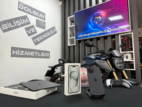 Apple iPhone 15 128 GB (İKİNCİ EL)