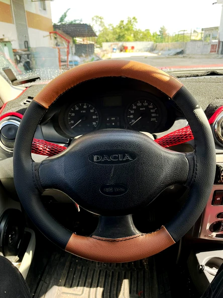 DİKİŞLİ DİREKSİYON KILIFI SİYAH DERİ TABA DERİ SİYAH DİKİŞLİ DACİA (FOTODAKİ DİREKSİYON) İÇİN ürün görseli