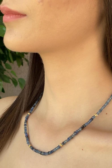 Safir Taşlı Dorika Toplu Kadın Kolye - Resim 2