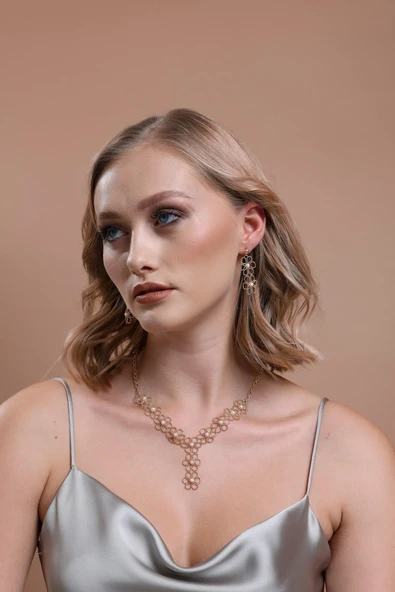 5,5 mm Çiçek Desenli Doğal İncili Kolye - Resim 3