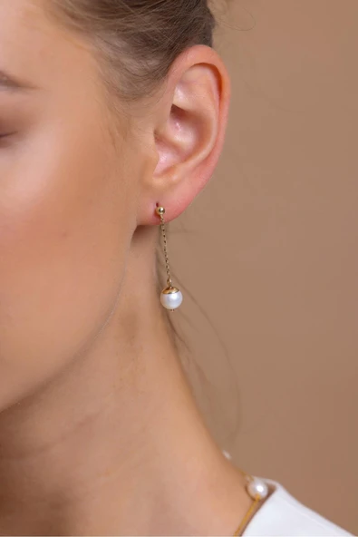 9,5 mm Doğal İnci Sallantılı Küpe