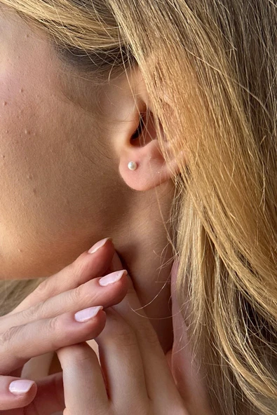 4,5 mm Doğal İnci Top Küpe ürün görseli 1