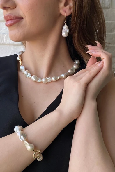 22,5 mm Barok İnci Küpe ürün görseli 1