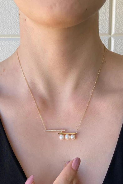 6,5 mm Üç Doğal İncili Kolye ürün görseli 1