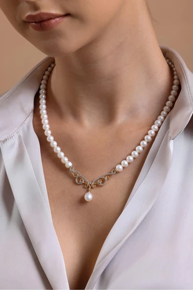 6,5 mm Zirkon Taşlı Doğal İnci Kolye