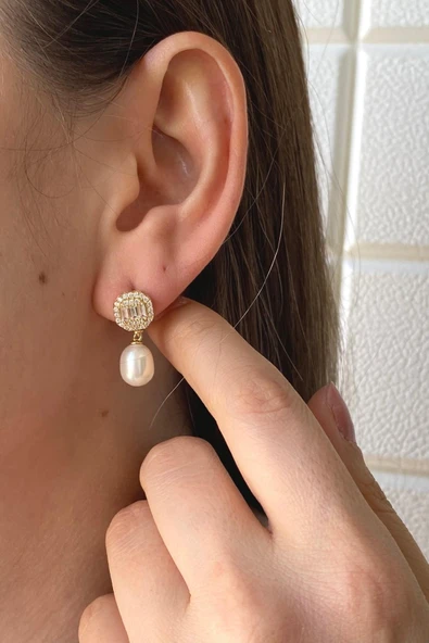 9,5 mm Baget Sekizgen Doğal İnci Sallantılı Küpe ürün görseli 1