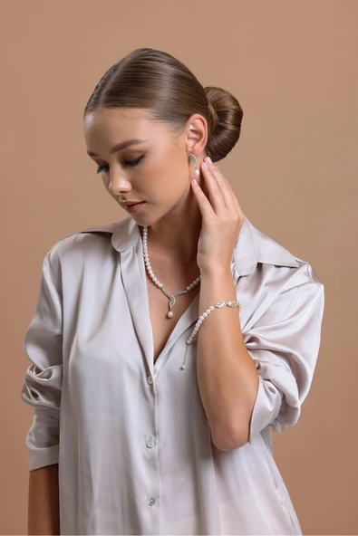 6,5 mm Yaprak Detay Taşlı Doğal İnci Kolye - Resim 3