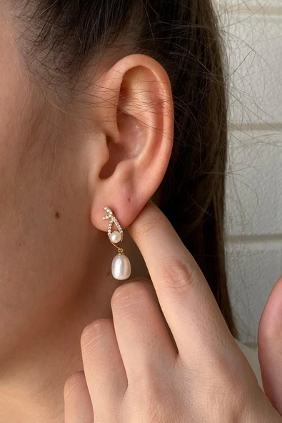 9,5 mm Zirkon Taşlı Doğal İnci Sallantılı Küpe - Resim 2