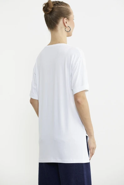 Çiçek Baskılı Bisiklet Yaka Tişört - Beyaz - Resim 5