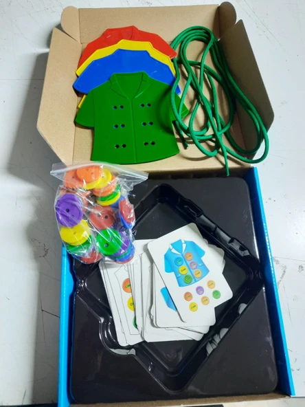 Düğme İlikleme Oyunu 3+ Yaş Aktivite Oyunu Eğlence Kutusu Eğitici Oyuncak - 2