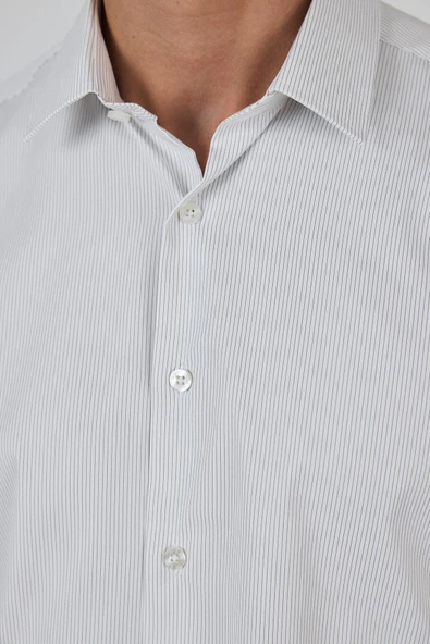 Beyaz-Gri Sert Yaka Cepsiz Gabardin Uzun Kol Slim Fit Esnek Gömlek 1004250231 - Resim 4