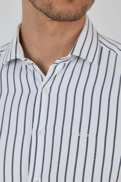 Siyah Yarım İtalyan Yaka Çizgili Desen Casual Slim Fit Gömlek 1004250216 - Resim 4