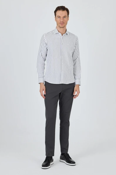 Siyah Yarım İtalyan Yaka Çizgili Desen Casual Slim Fit Gömlek 1004250216 - Resim 2