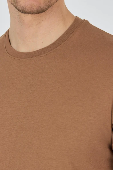 Sütlü Kahverengi Kısa Kol Bisiklet Yaka Cepsiz Pamuk Casual Slim Fit Tişört 1011250158 - Resim 4