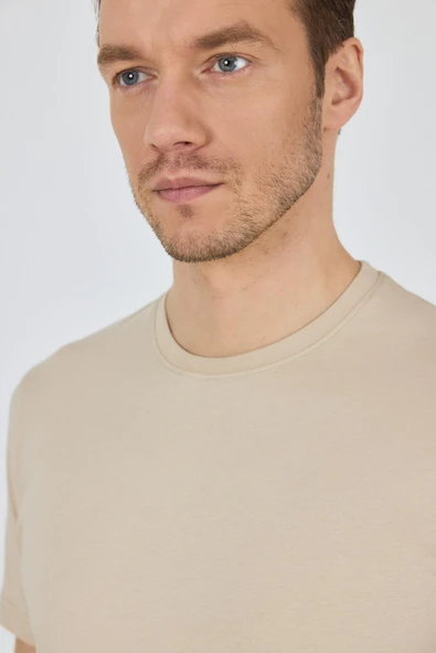 Bej Kısa Kol Bisiklet Yaka Cepsiz Pamuk Casual Slim Fit Tişört 1011250158 - Resim 4