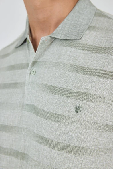 Kısa Kol Baskılı Pike Polo Yaka Cepsiz Slim Fit Tişört 1011250170 - Resim 4