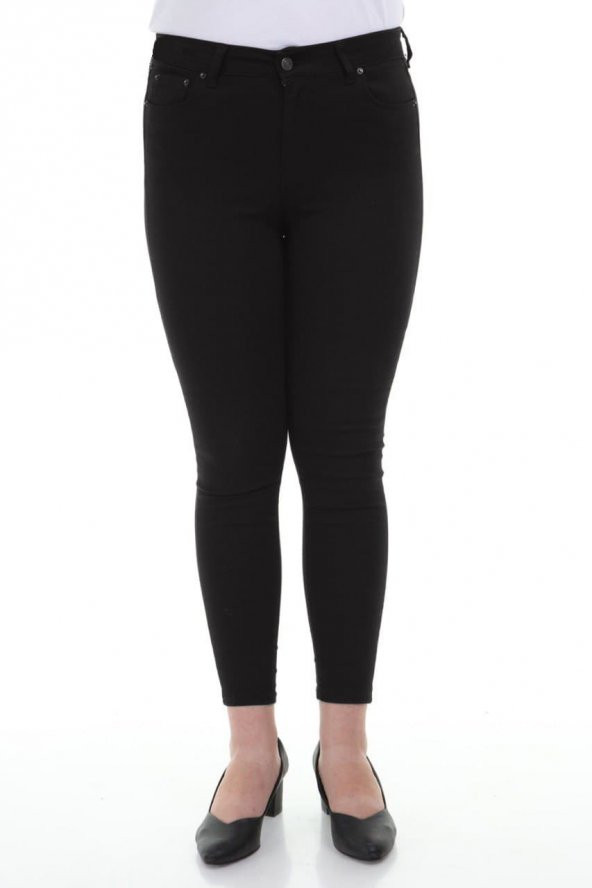 Tam siyah Büyük Beden Likralı Dar Paça Kot Pantolon - Resim 2