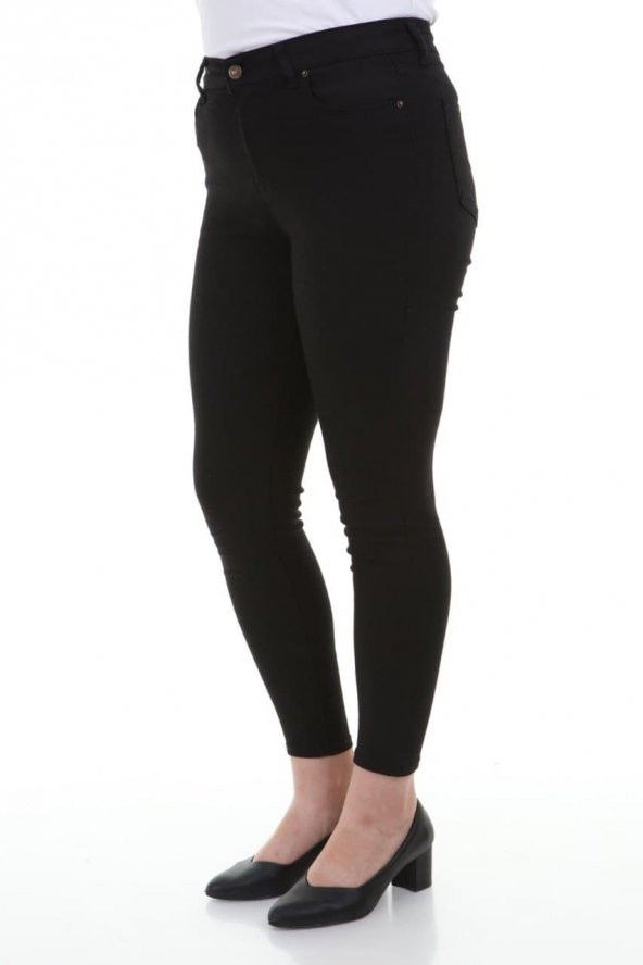 Tam siyah Büyük Beden Likralı Dar Paça Kot Pantolon - Resim 4