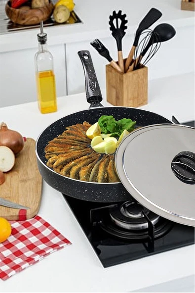BK TRADER Kapaklı Granit Balık Börek Tavası 34 Cm