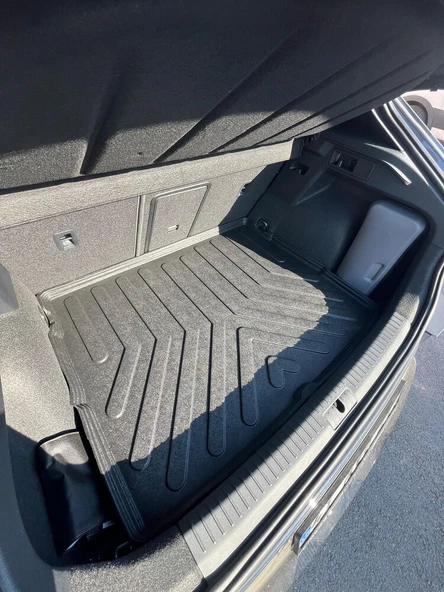 Rizline Cupra Formentor 2024 ve Sonrası 3D Havuzlu Paspas ve Üst Konum Bagaj Havuzu Set - Resim 2