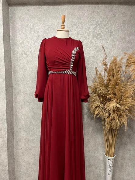 25Y4636 ELBİSE ABİYE ŞİFON BEL VE GÖĞÜS TAŞ İŞLEMELİ