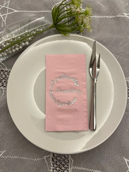 Gümüş Yaldızlı Pembe Hoşgeldiniz Garson Peçete 16 Adet