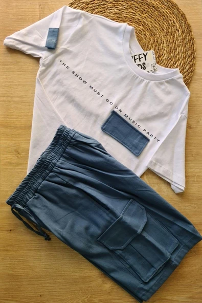 2'li Erkek Çocuk Beyaz Tişört Mavi Şortlu Takım - Resim 2