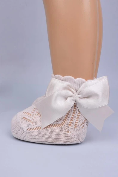 3'lü Kız Bebek Kurdele Fiyonk Detaylı Bej Gül Kurusu Beyaz Soket Çorap ürün görseli 1