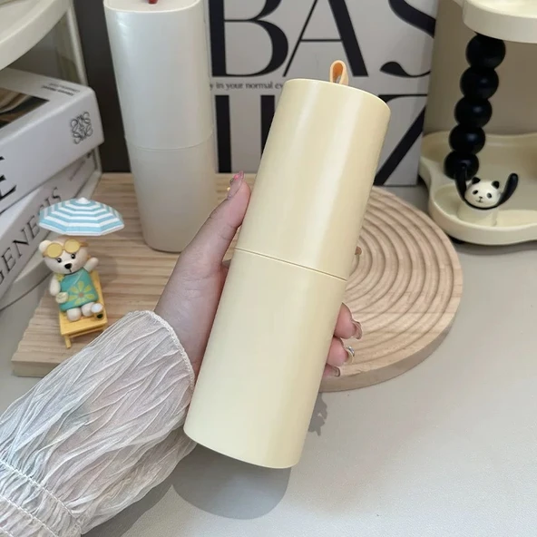 Seyahat Tipi Büyük Boy Diş Fırçası ve Macun Saklama Kabı - Süt Sarısı