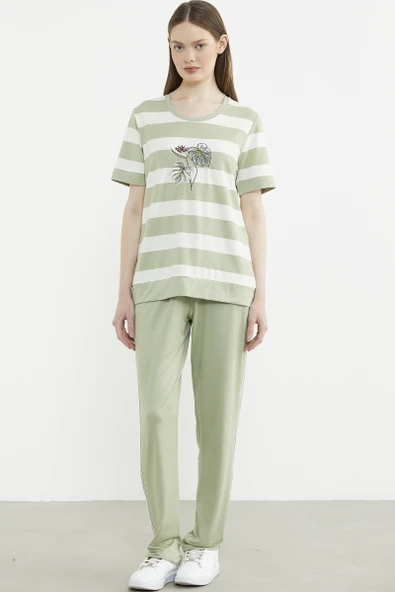 Rahat Kalıp Çizgili Pantolon Takım - Yeşil ürün görseli