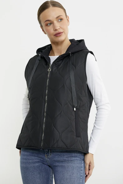 Kapitone Kapüşonlu Cepli Yelek - Siyah - 3