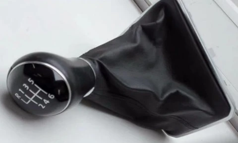 Passat Vites Topuzu 6 Vites Krom Çerçeve -passat B8 B8,5 2015> Arteon 2017> ürün görseli 1