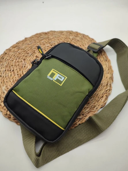 Küçük Boy Omuz Ve El Çantası Yeşil Renk