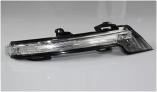 AYNA SİNYALİ R OCTAVİA 12-18 ürün görseli 1