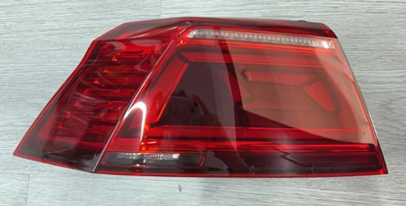 Passat R-line Stop Lambası Dıs Sol 2020> ürün görseli 1