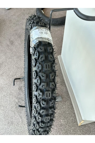 IRAN YASA TIRE&RUBBER  Yasa Tryp Arka/toprak Motosiklet Lastiği 3.00-18tt(İÇ LASTİKLE KULLANIMA UYGUNDUR)6pr