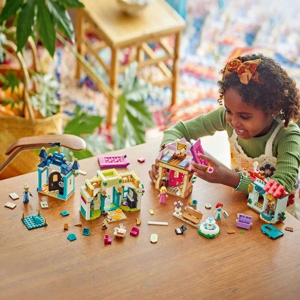 Nessiworld LEGO Disney Princess Disney Prensesi Pazar Macerası 43246 - 4