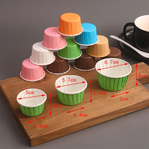Yüksek Isıya Dayanıklı Muffin Kağıdı - Beyaz (Desenli 60 adet) - 6
