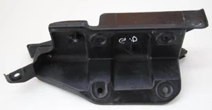 ARKA TAMPON AYAR BRAKETİ R A6 09-12