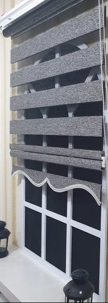 Zebra Stor Perde Siyah Gümüş Etek Dilimli ST 009  Gri 80 x 260