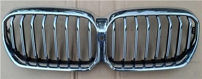 Bmw G30 Panjur Krom/Sıyah (Kam-Lı) -M-Tech- 2021 51129852284 ürün görseli 1