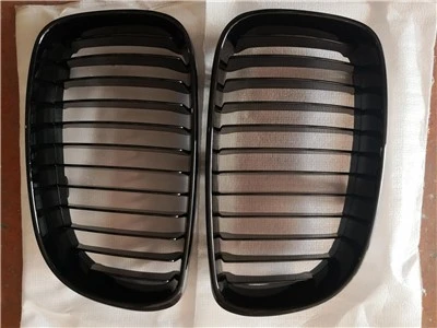 Bmw E87 Ön Panjur Böbrek Parlak Siyah //m Kasa Set 2007-2011 ürün görseli 1