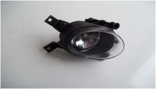 SİS FARI SOL AUDİ A3 05-11 ürün görseli 1